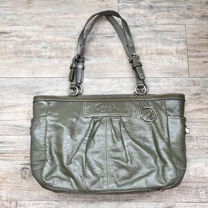 Coach Gallery East West Designer Handbag Shoulder Bag Patent Leather Green
